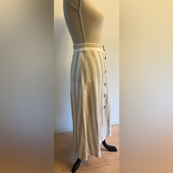 H&M Linen Blend Midi Sand Striped Skirt Size 8 - Picture 2 of 6